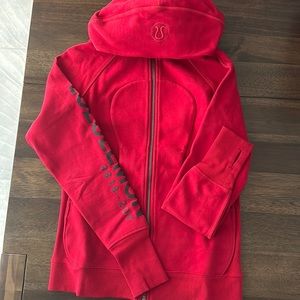 Lululemon 20th anniversary scuba 6